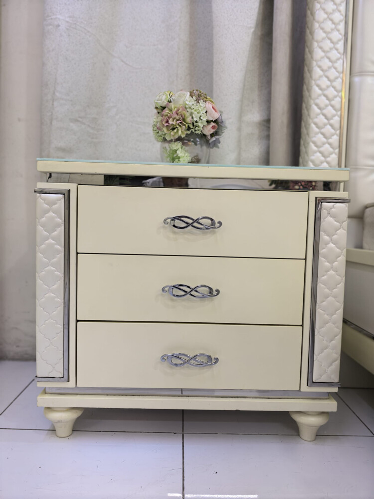 Midas branded full bedroom set  - 6