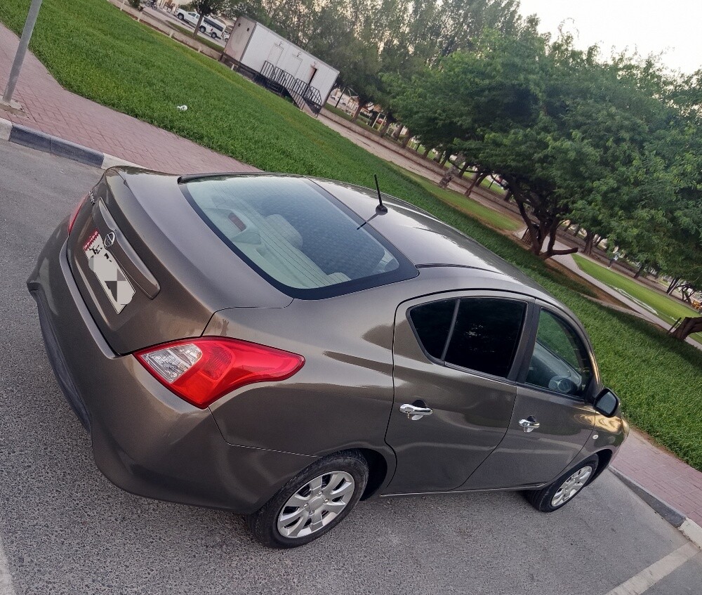 NISSAN SUNNY  2019 - 14
