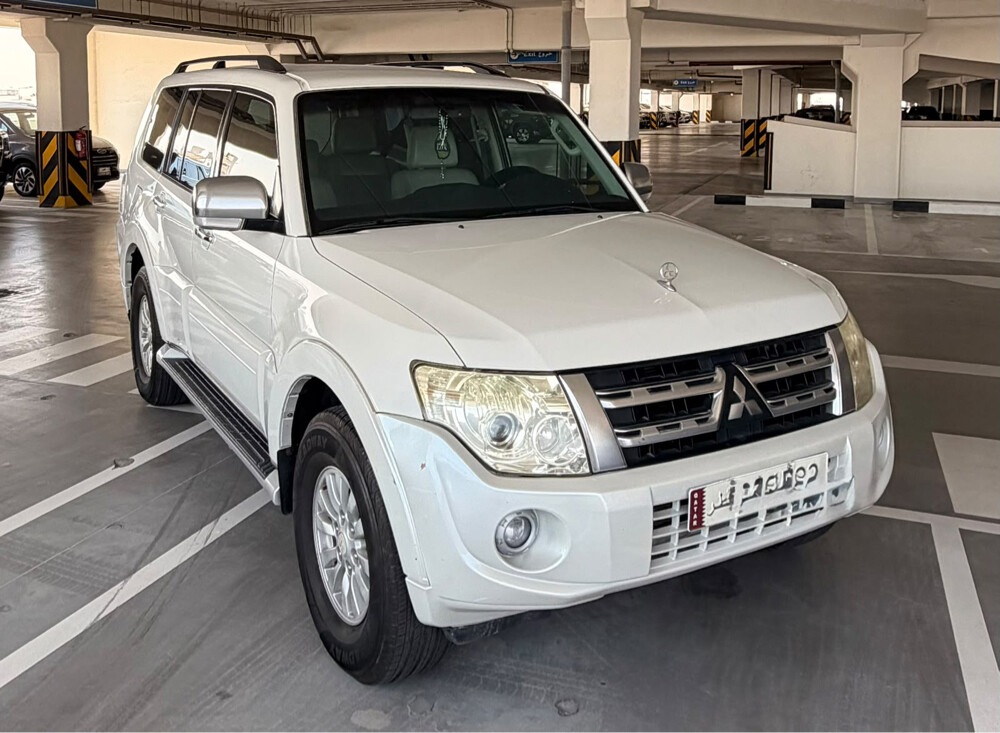 Pajero 2014 V6 4*4  - 1