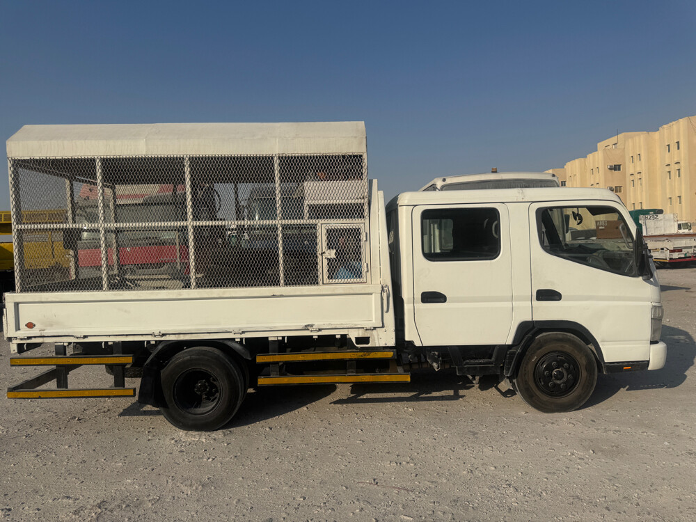 Mitsubishi 3 Ton canter Double cabn - 3