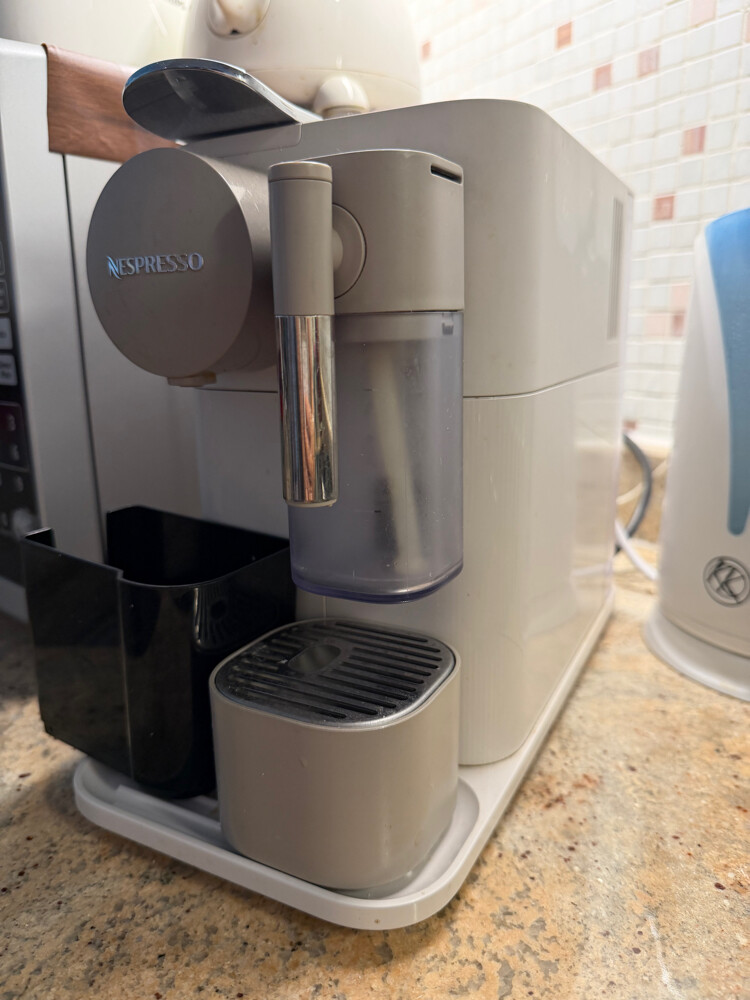 nespresso machine - 2