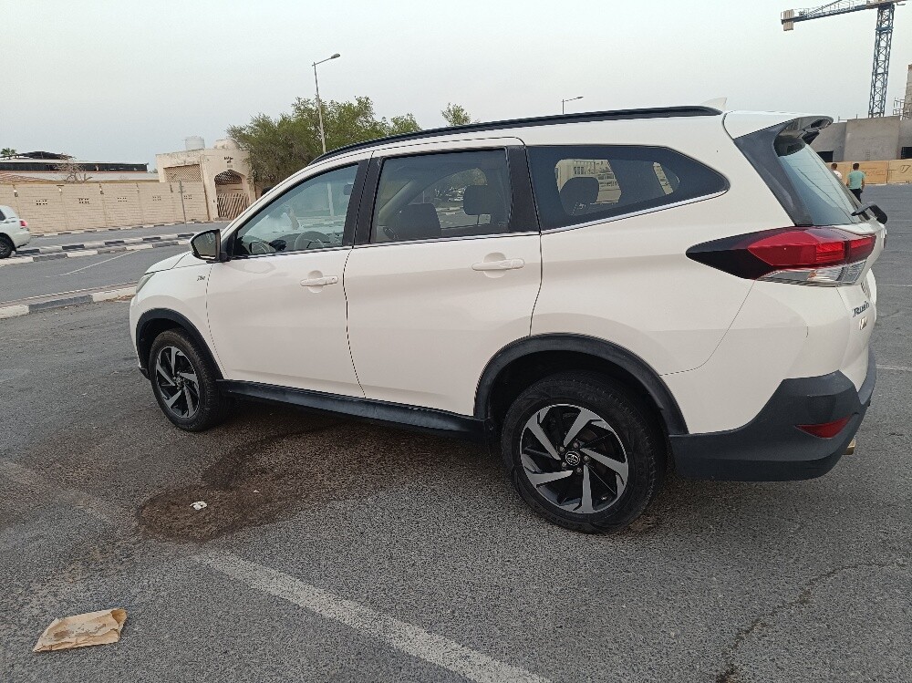 Toyota Rush 2020 - 1