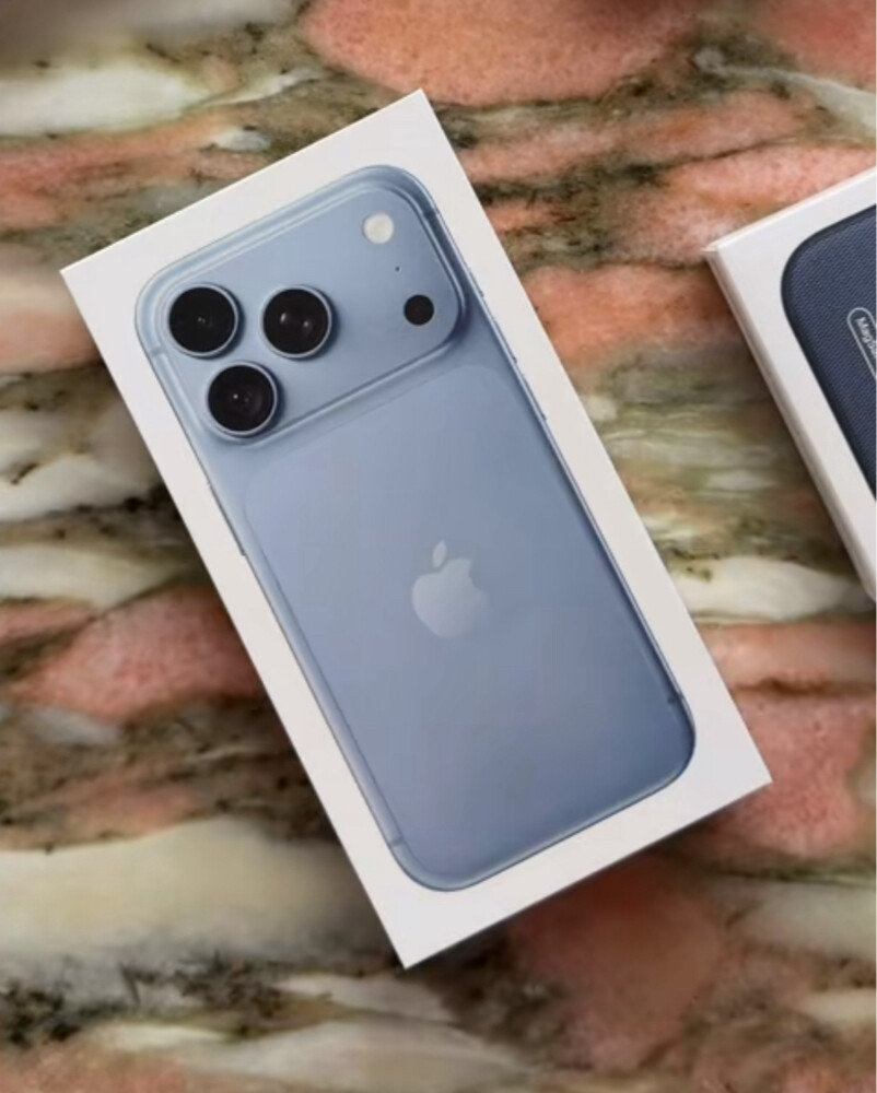 iPhone 18 Pro Glacier Blue SOLD - 1