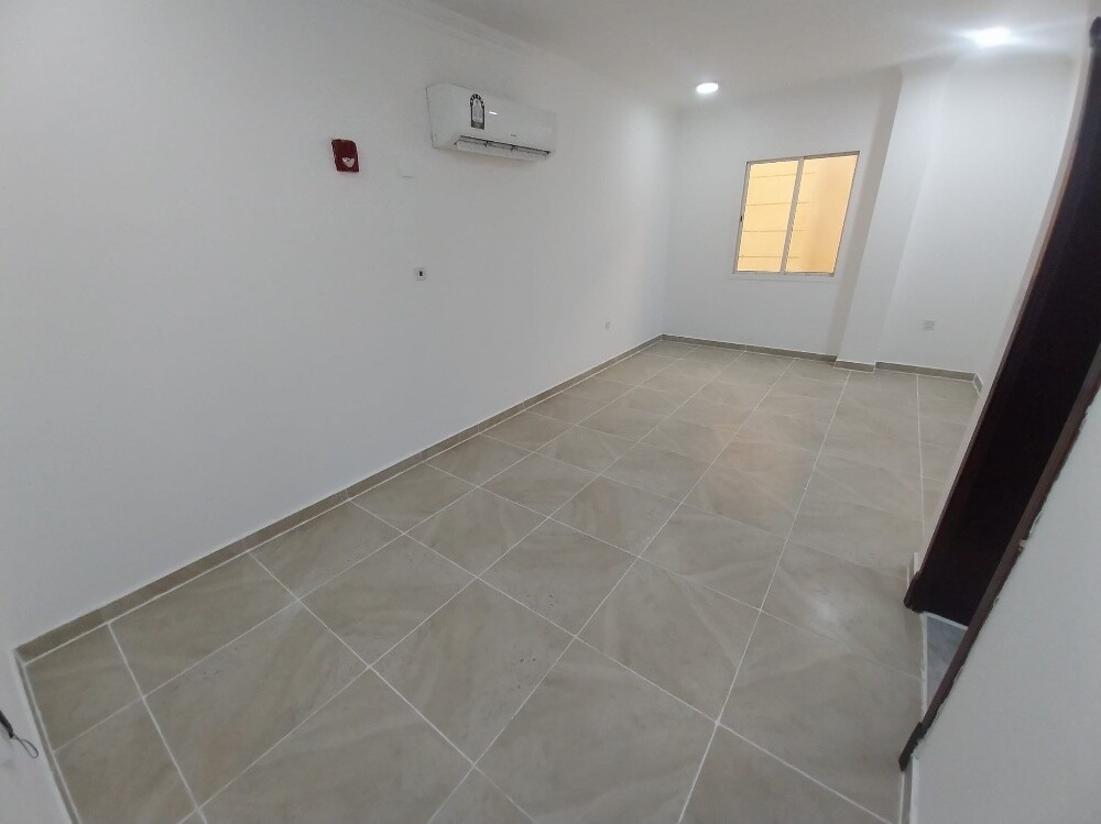 للبيع عماره بالمطار - 11