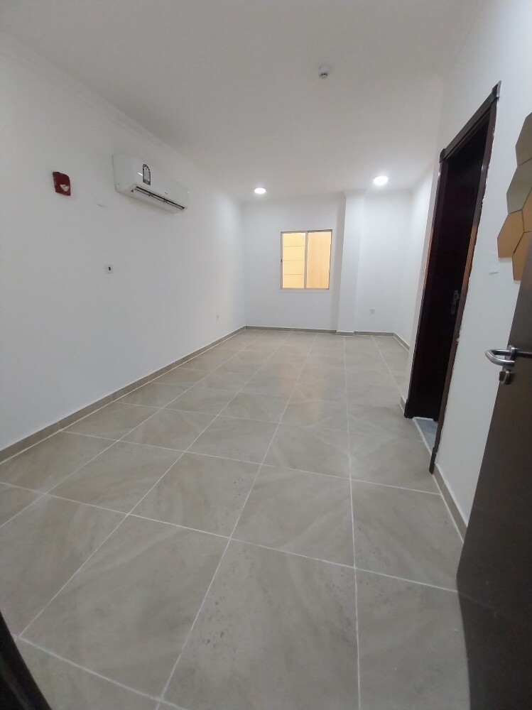 للبيع عماره بالمطار - 6