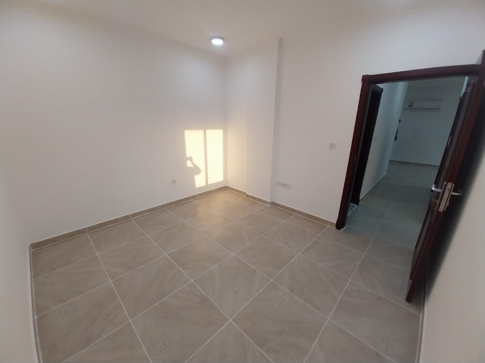 للبيع عماره بالمطار - 7