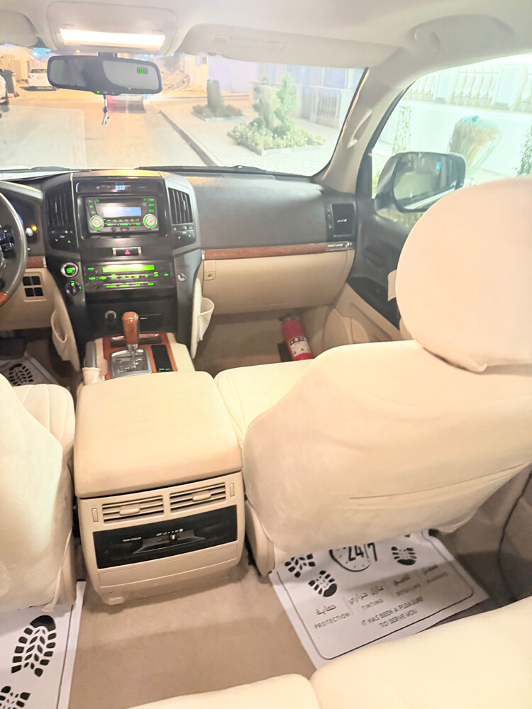 Toyota Land Cruiser GXR V6 2012  - 3