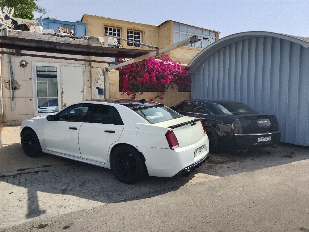 سي 300 2017 الوحيدة في قطر - 6