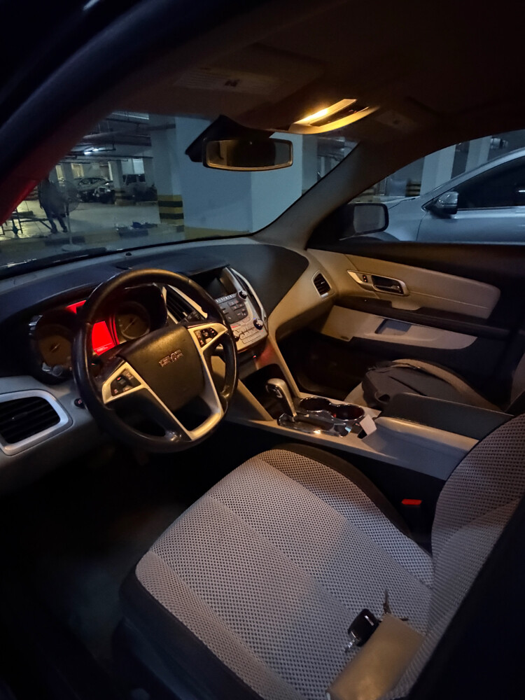 GMC Terrain 2015 black 6 Cylinder - 6