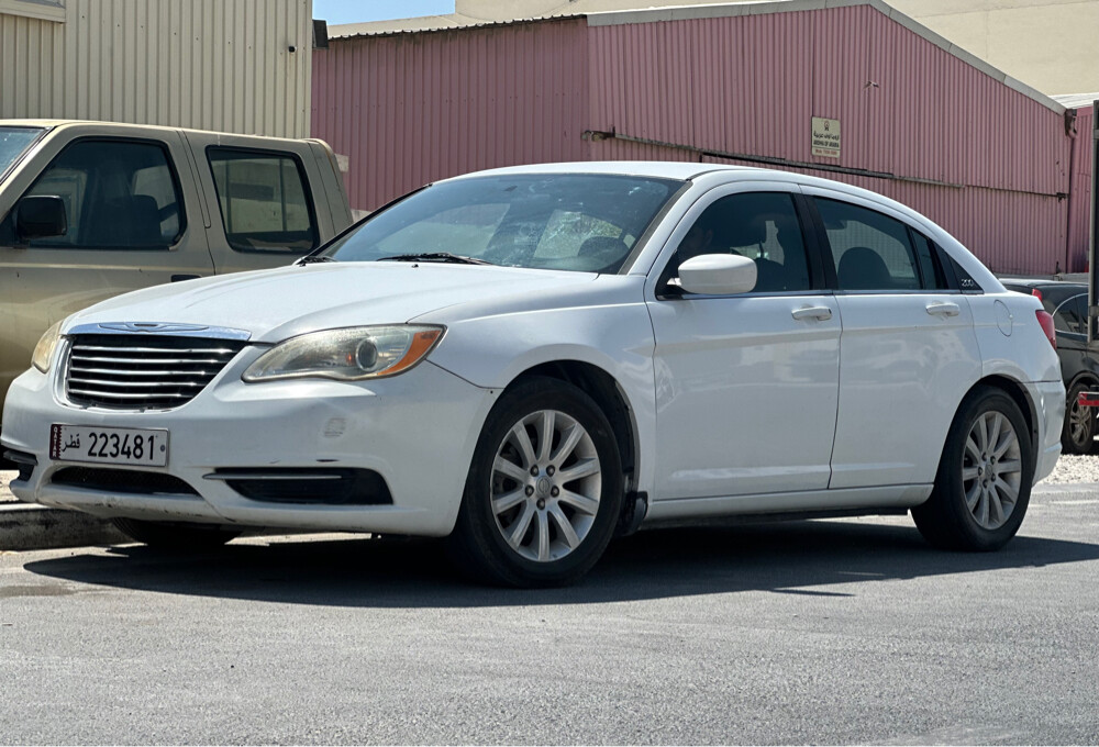 Chrysler 200 - 6