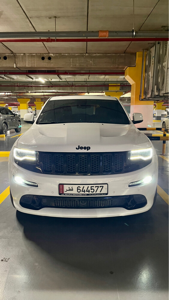 2015 Jeep SRT - 5