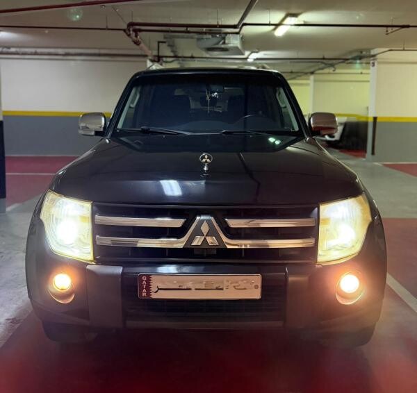 Pajero 2008 GLS Black Full Option - 1
