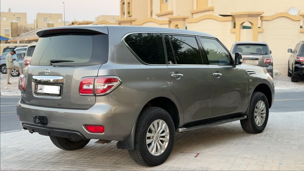 Nissan Patrol - 4