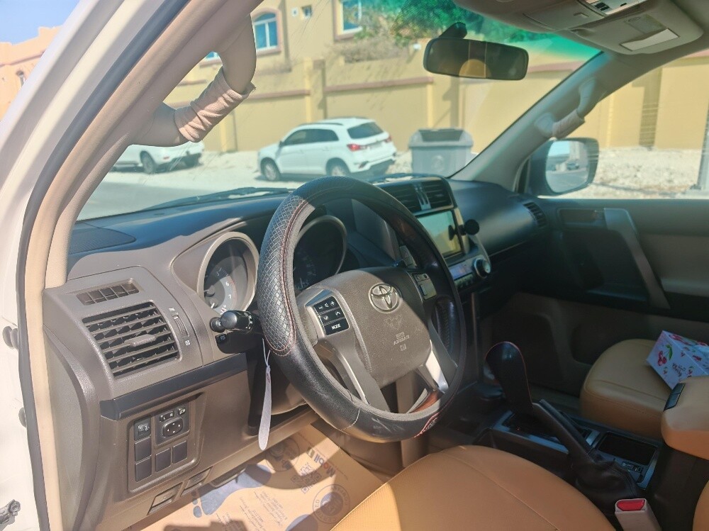 Toyota Prado V4 2011 for Sale - 8