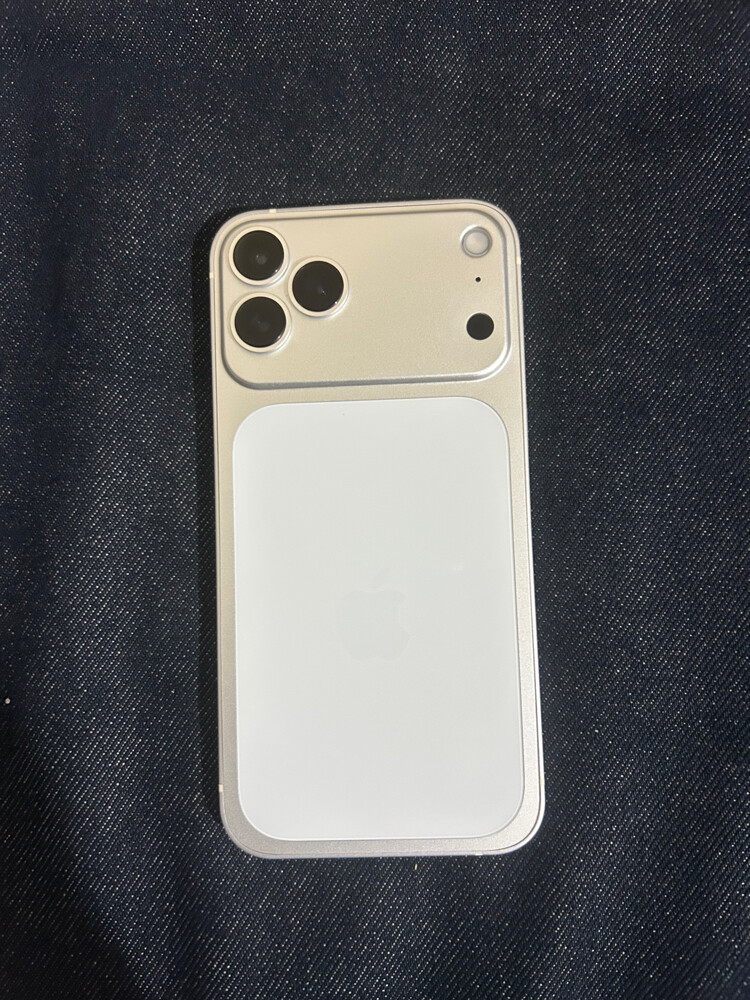 iPhone 12 Pro changed a 17 pro - 1