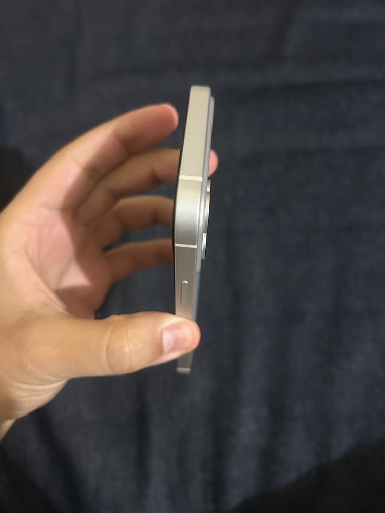 iPhone 12 Pro changed a 17 pro - 3