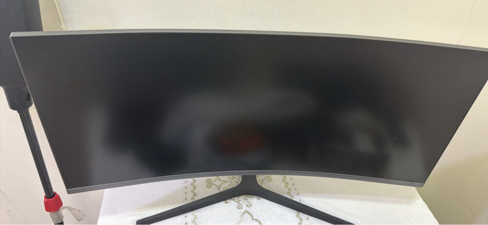 Samsung curve monitor  - 1