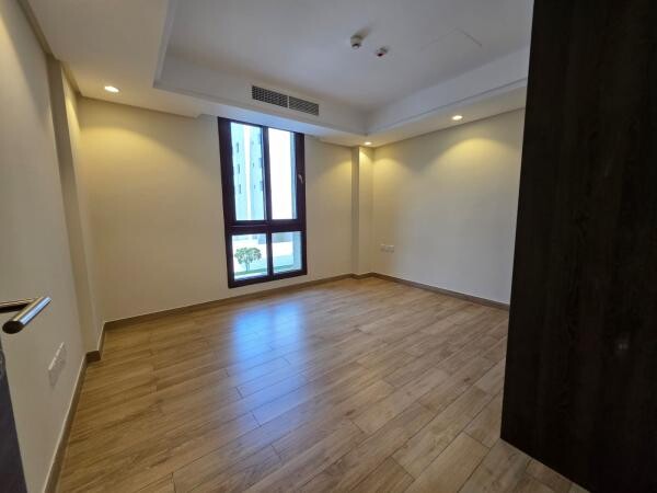 Spacious 3BR-Apartment | Fox Hills - 8
