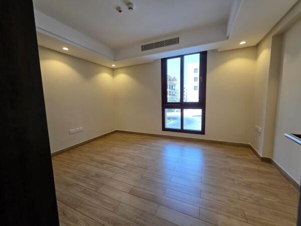 Spacious 3BR-Apartment | Fox Hills - 2