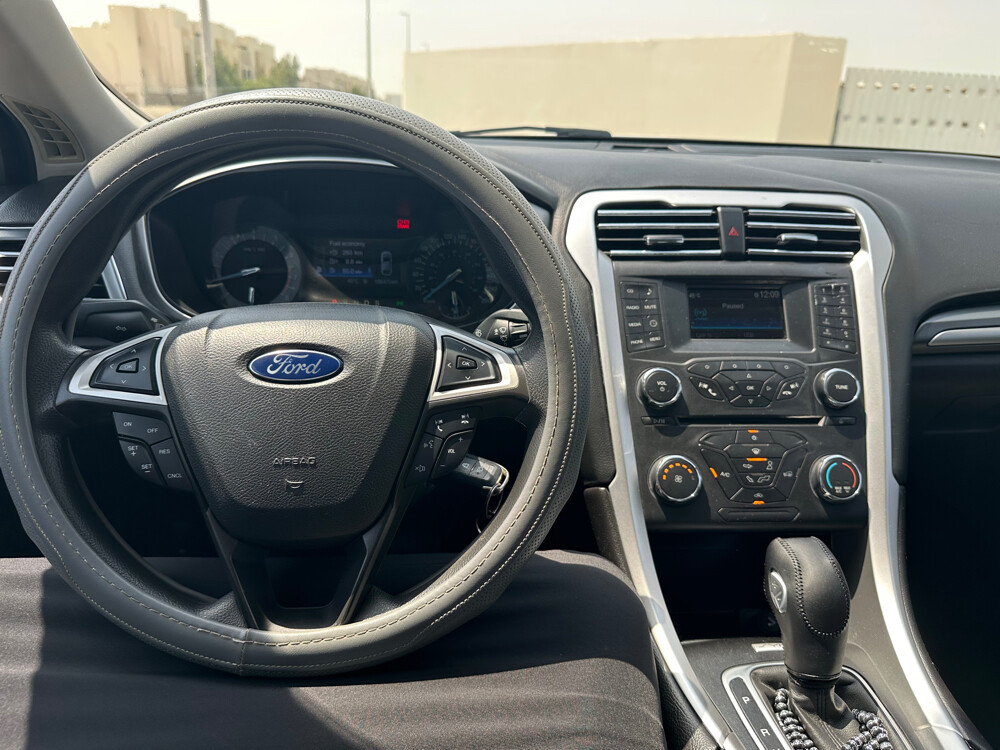 Ford Fusion - 6