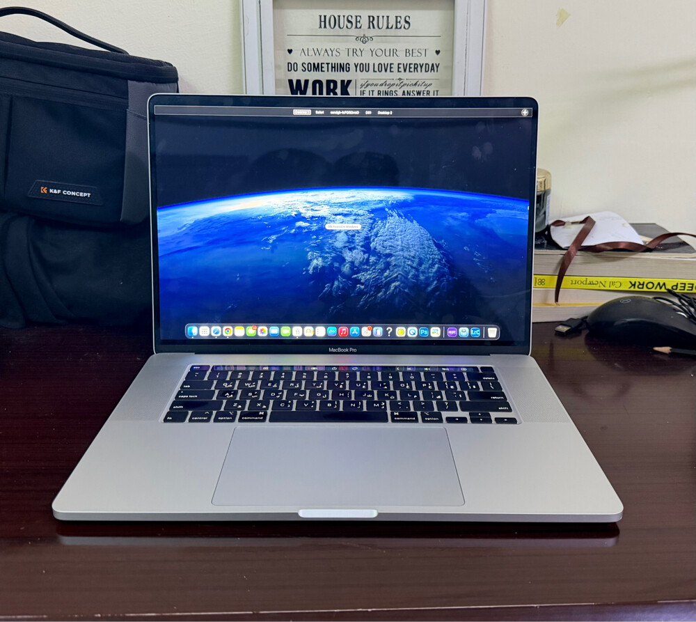 MacBook pro i7 2019 16inch 1TB - 6