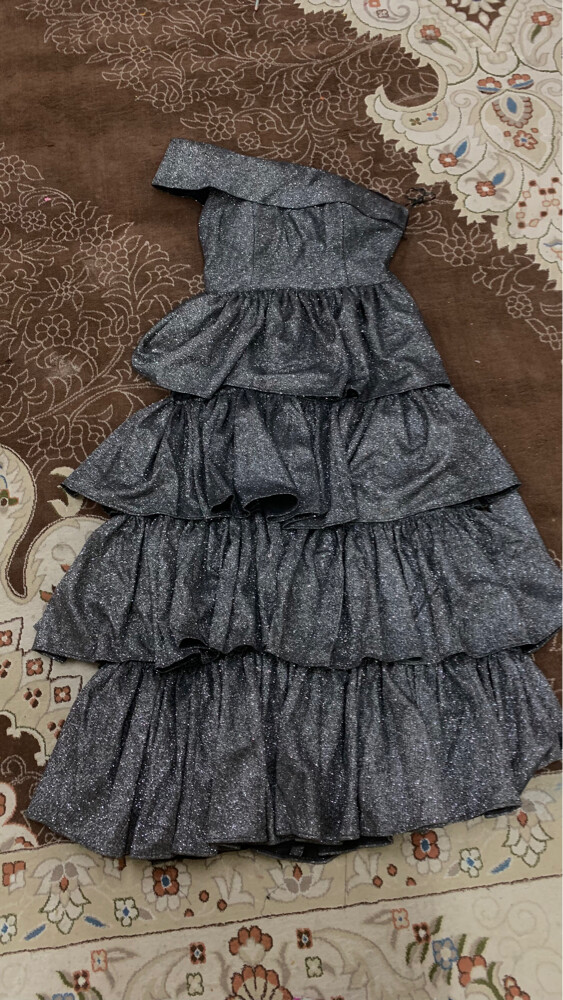 clean shiny dress  - 1