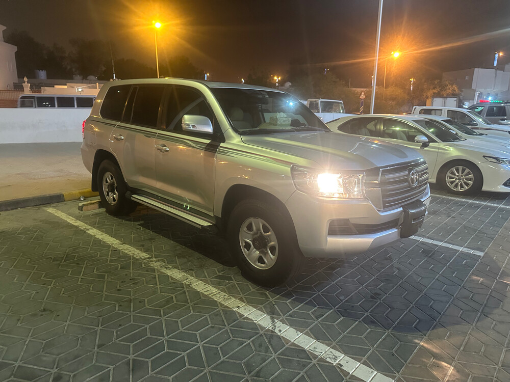 لاندكروزر  - 3