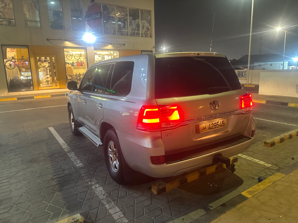 لاندكروزر  - 4