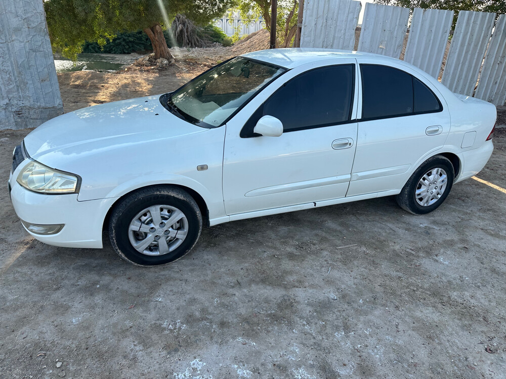 nissan sunny - 6