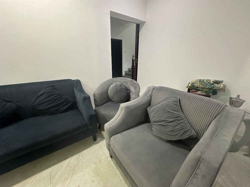 كنب مع 4 كراسي - 7