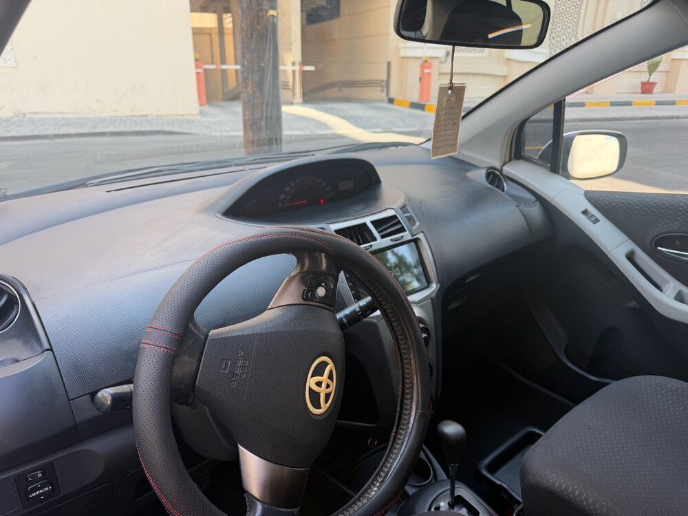 Toyota Yaris 2010 - 7