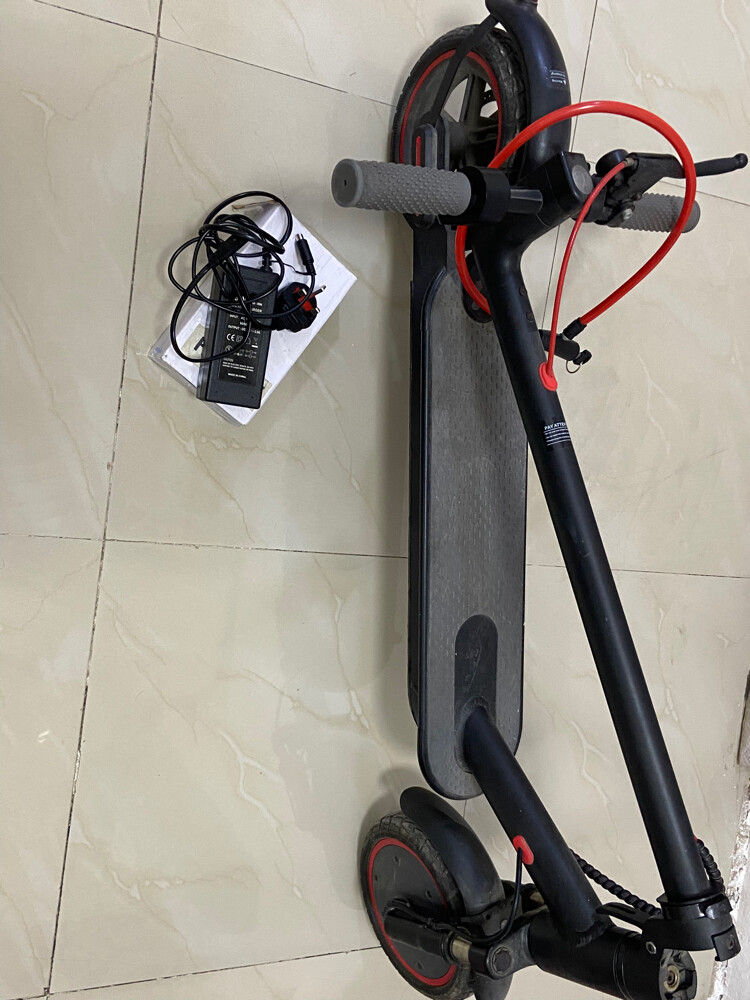 Electric Scooter-2023 (barely used) - 2