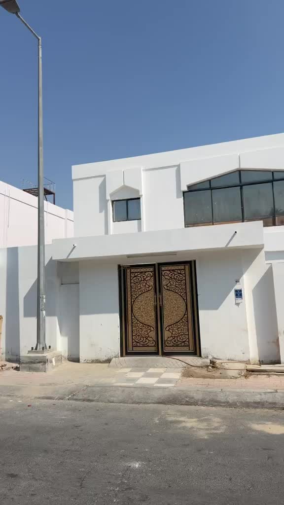 فيلا مؤجرة للبيع في نعيجة - 1