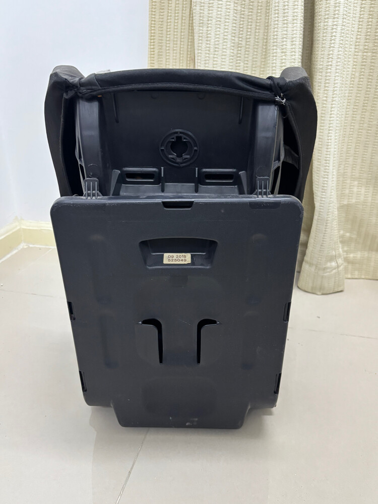 Children's car seat - 4