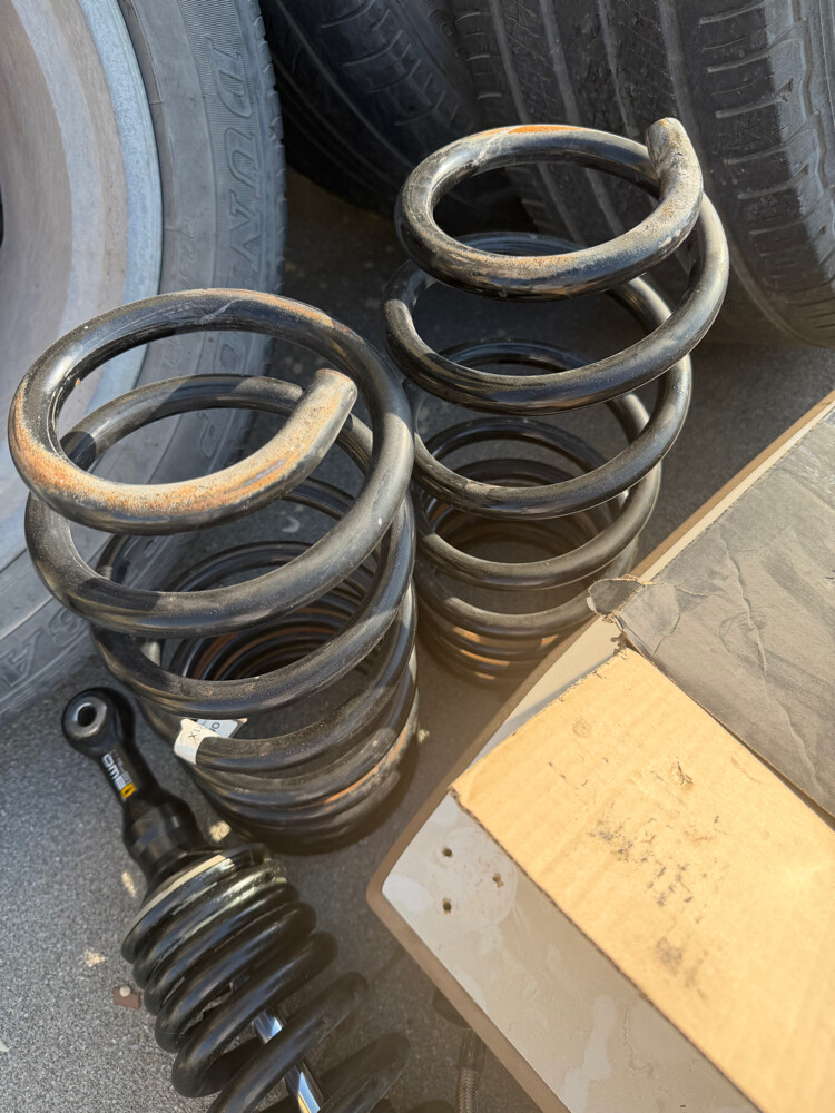 ARB FULL KIT BP51 OLD MAN FOR LC200 - 2