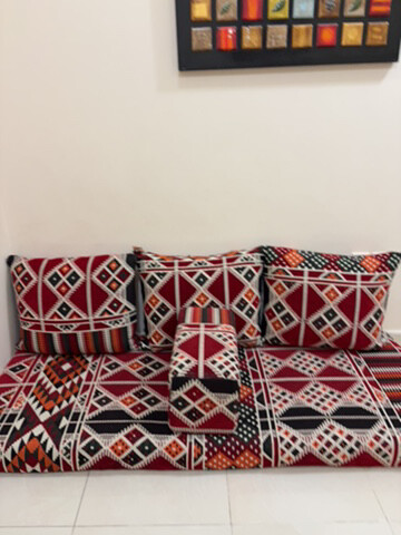 جلسة عربية بحالة ممتازة - 1