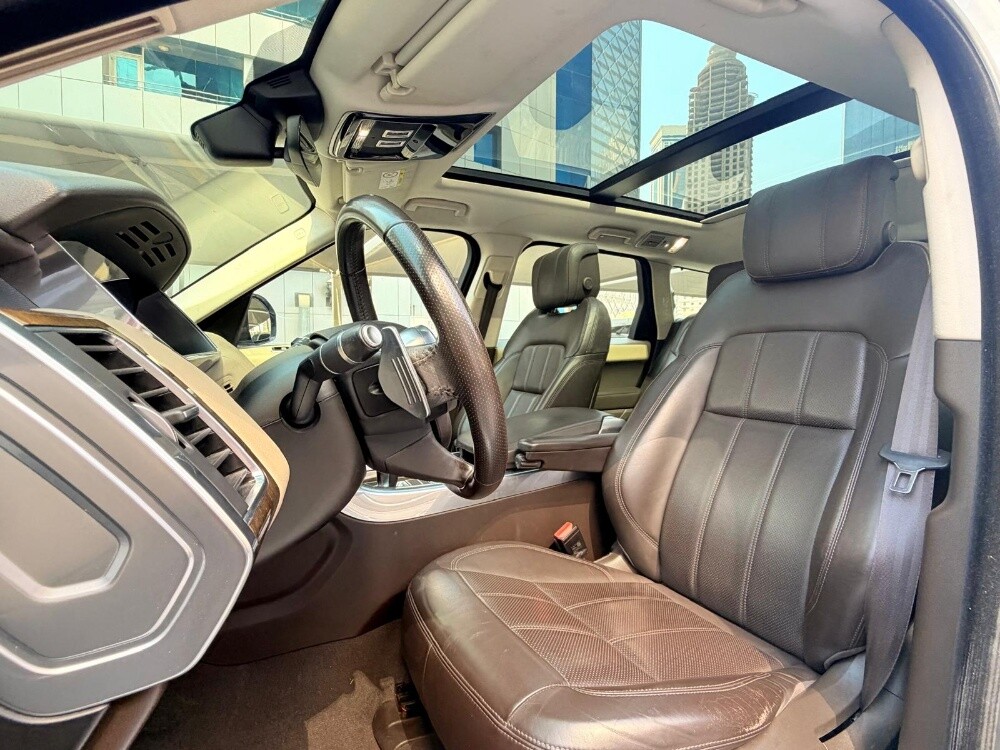 range Rover sport V6 2018 - 9