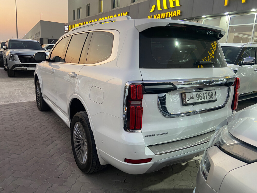 Tank 2025 doha 500 white  - 5
