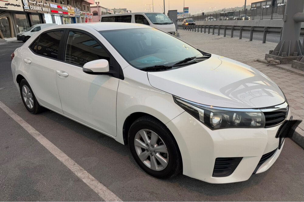 تويوتا كورولا موديل 2015 - 3