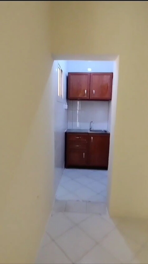 studio in kheesa no commission - 5