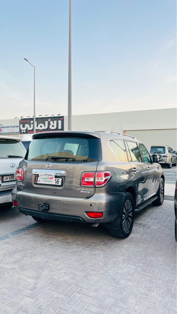 نيسان بترول بحالة جيدة جدا - 1
