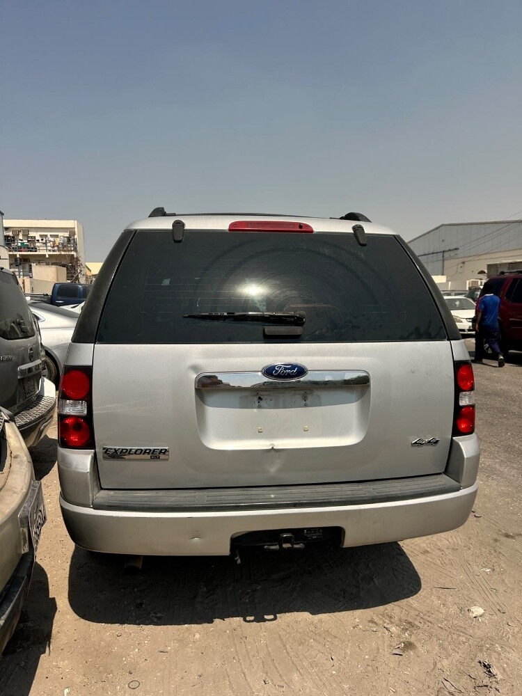 Ford Explorer all parts available - 1