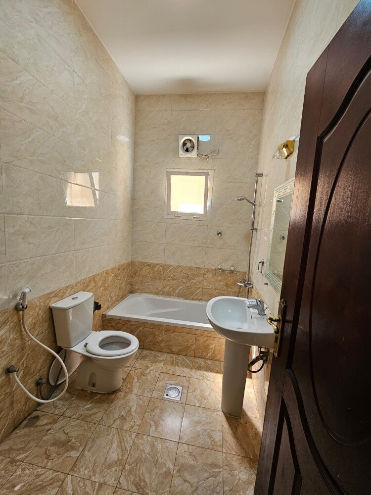 Villa for rent in Umm Salal Mohamme - 2