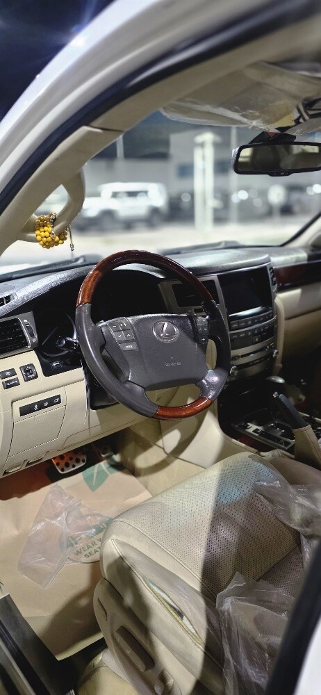 lexus lx570 - 4