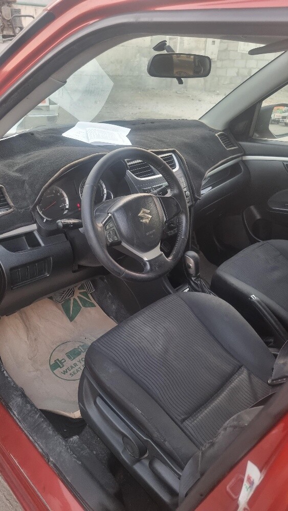 suzuki swift 2012 like new - 8