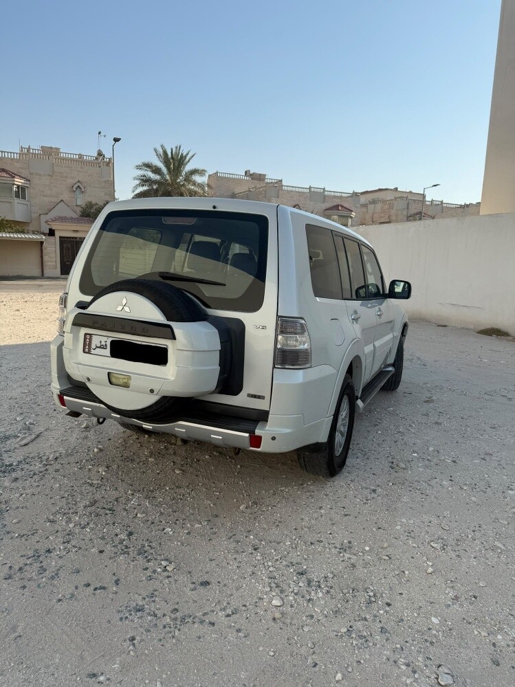 ميتسوبيشي باجيرو - 4