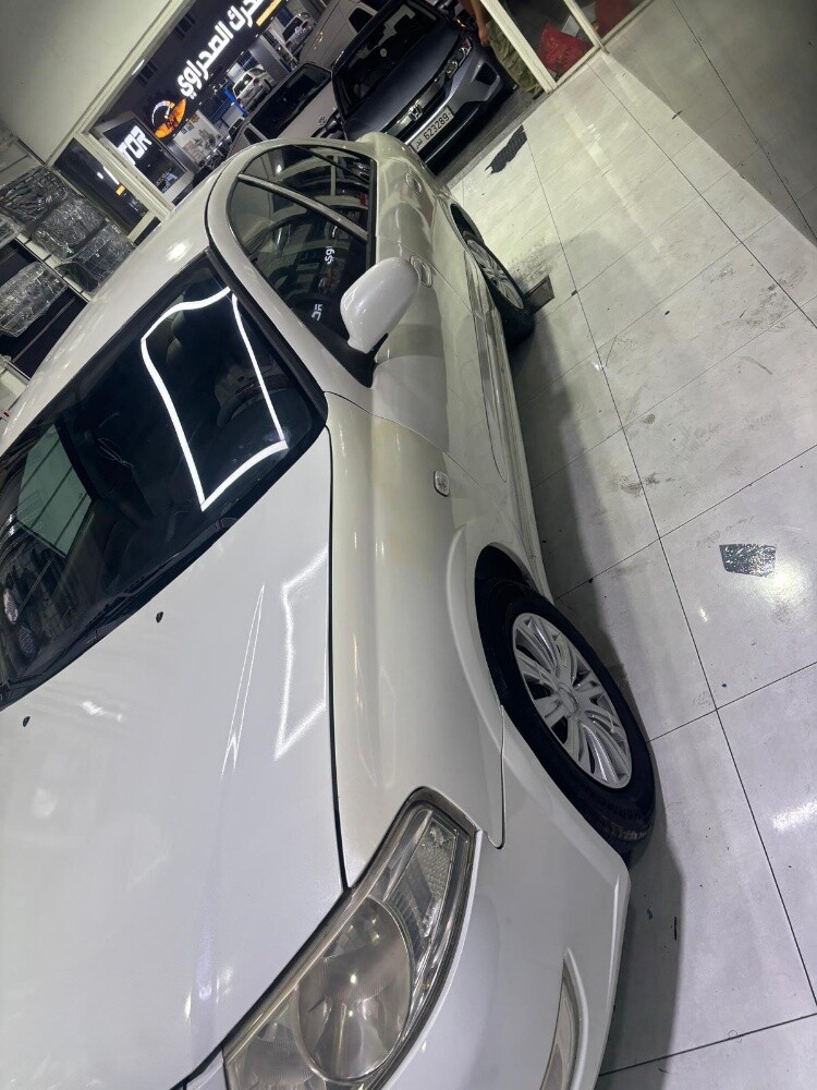 Nissan sunny 2012 - 2