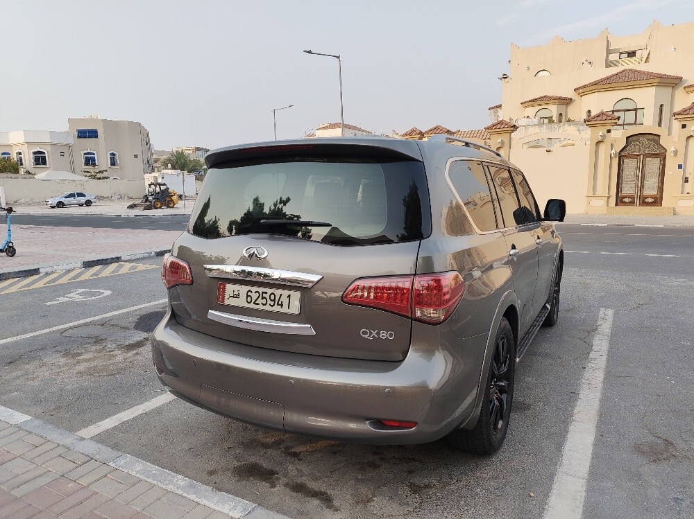 Infinity Q80 - 6