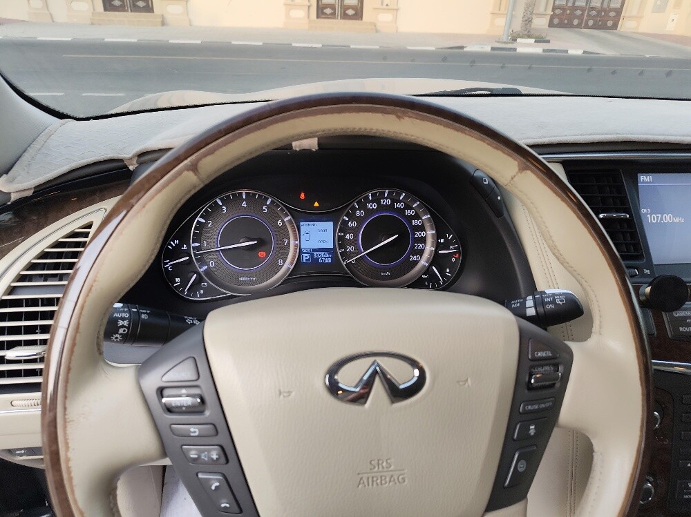 Infinity Q80 - 1