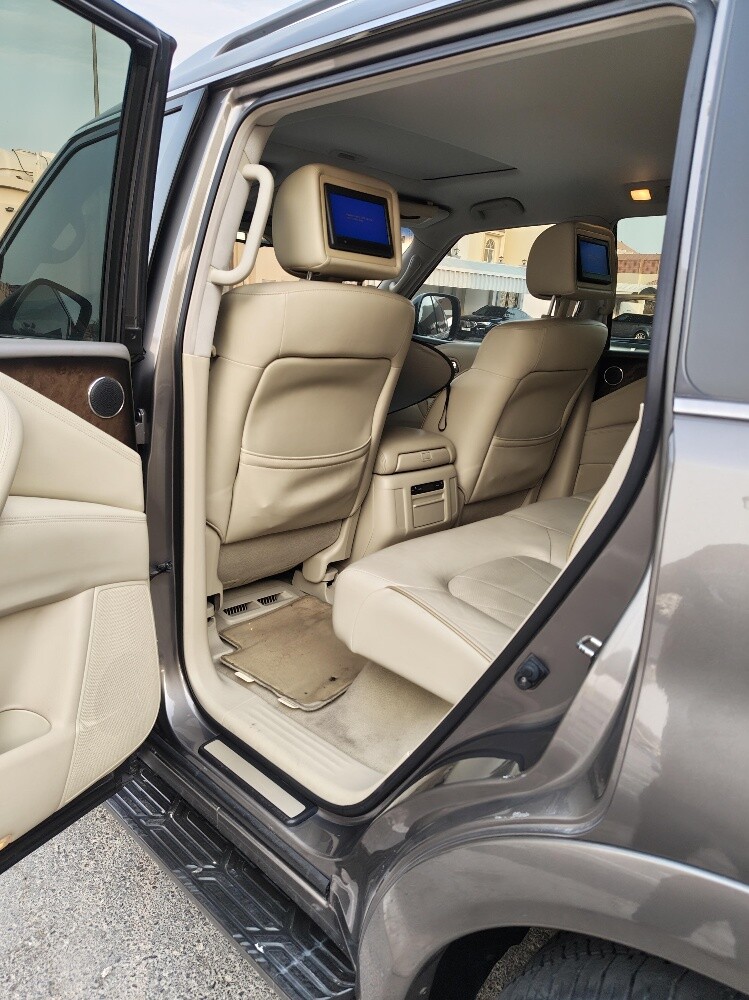 Infinity Q80 - 2